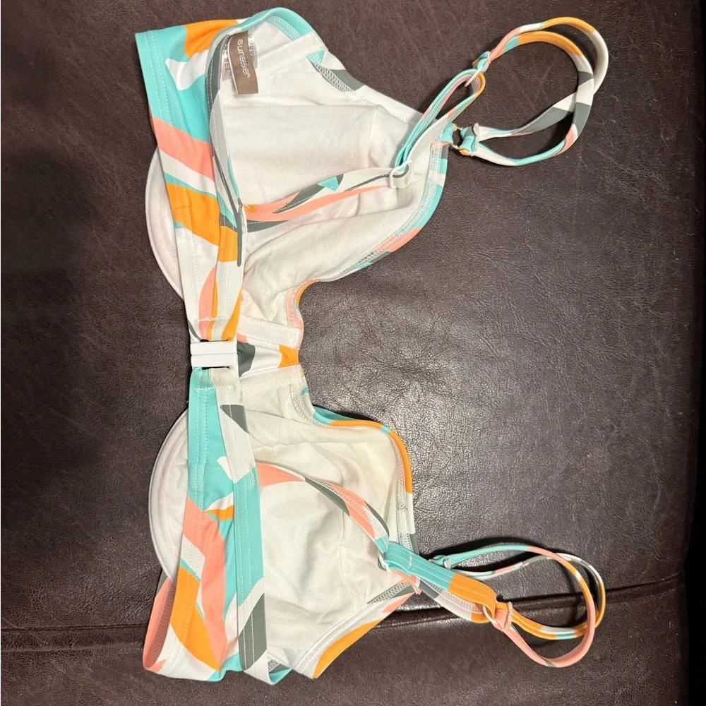 👙🌺🌴 Sunseeker Underwire Bikini Top 36C | Tropical Print Swim Top